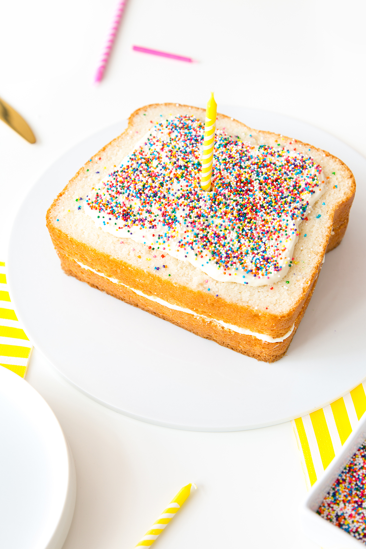» Giant Fairy Bread Sandwich Cake