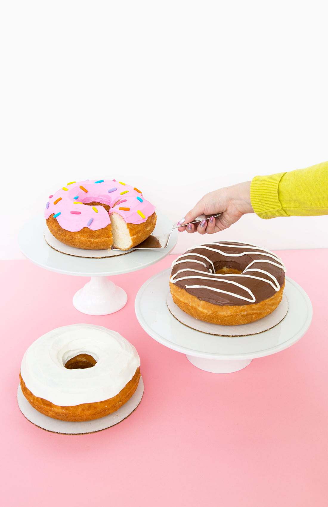 » Giant Donut Cake: Three Ways
 Doughnut Cake