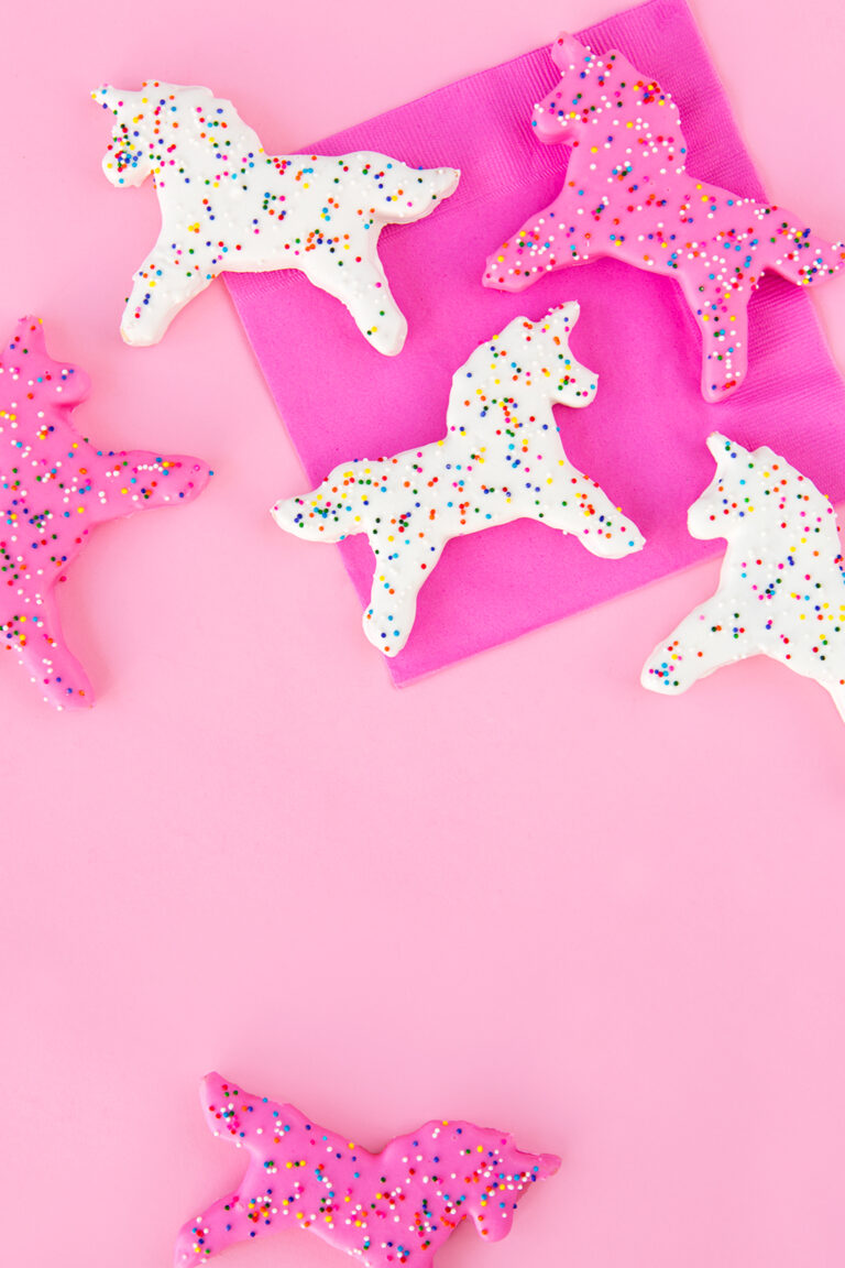 » Unicorn Frosted Animal Cookies