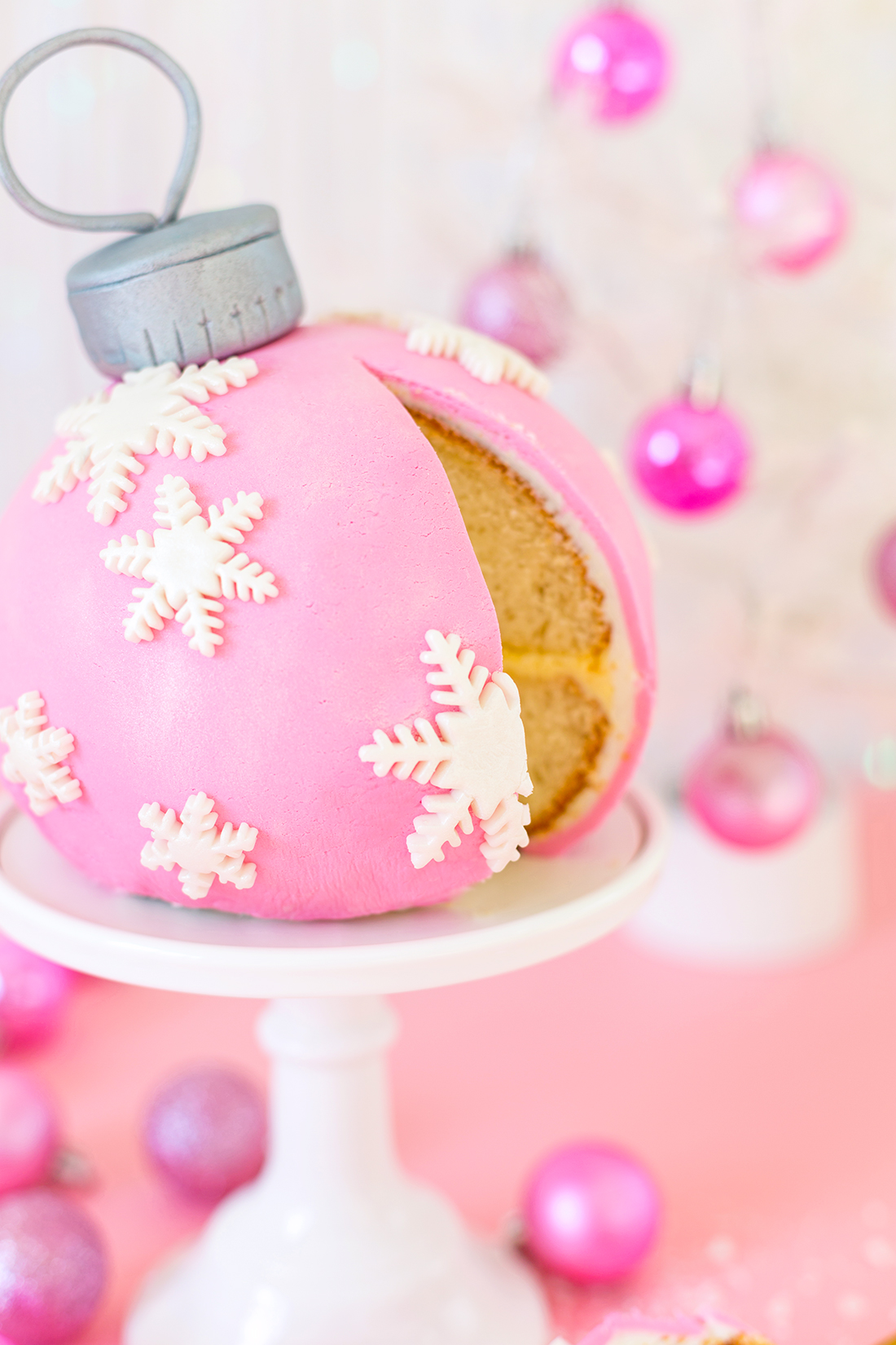 » DIY Giant Pink Ornament Cake