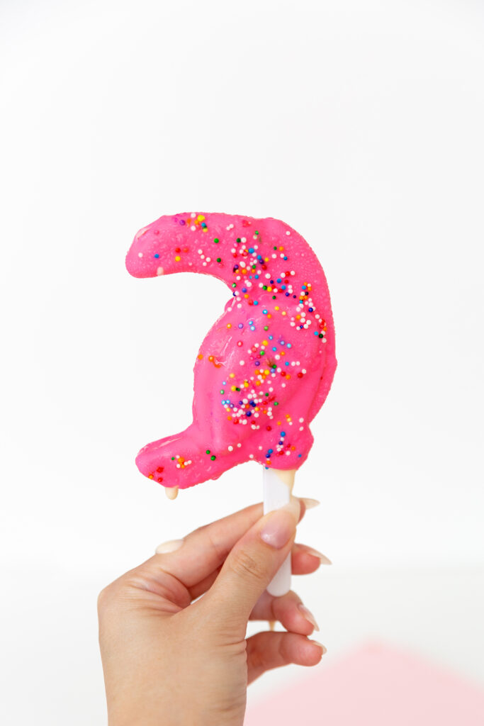 » Frosted Animal Cookie Ice Cream Bars